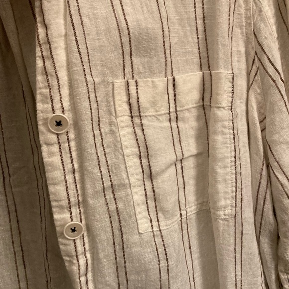 Striped Button-Up Tunic - Picture 8 of 8